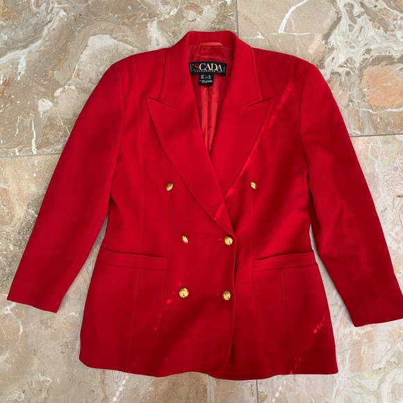 Vintage Escada Blazer - Picture 3 of 5